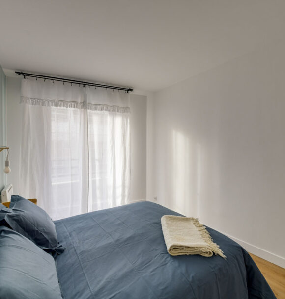 Comme un air de vacances : Déco intérieur Paris 19e — galerie — photo 34