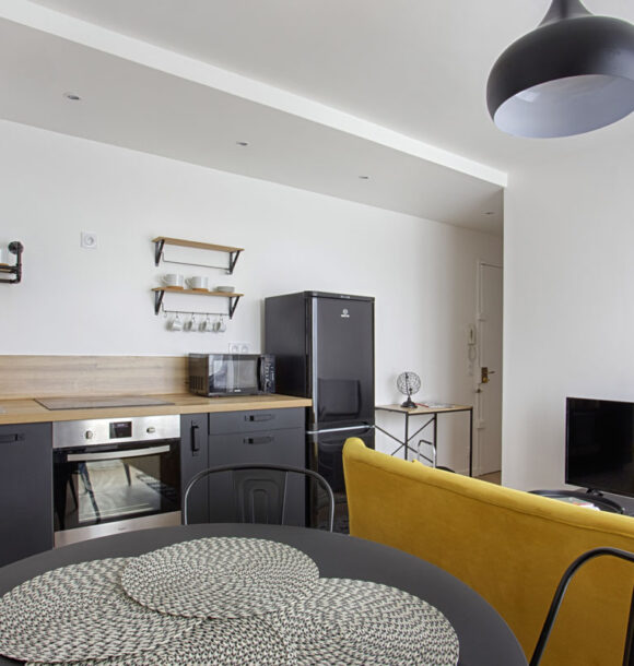 Jaune is the new black : Déco d’intérieur Colombes — après — photo 4