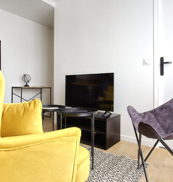 Jaune is the new black : Déco d’intérieur Colombes — après — photo 7